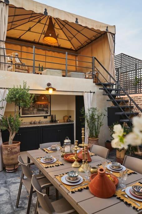 Riad Miloud En Exclusivite 10 P Au Coeur De La Medina マラケシュ エクステリア 写真