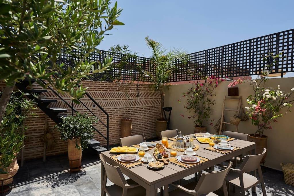 Riad Miloud En Exclusivite 10 P Au Coeur De La Medina マラケシュ エクステリア 写真