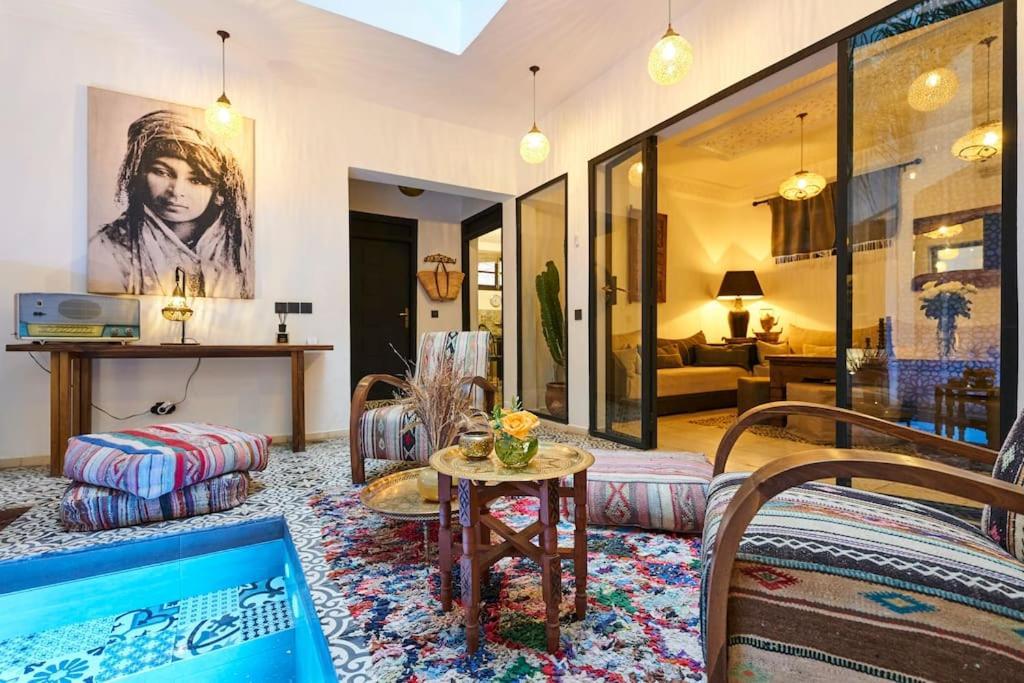 Riad Miloud En Exclusivite 10 P Au Coeur De La Medina マラケシュ エクステリア 写真