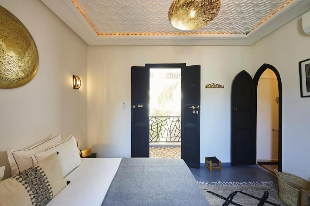 Riad Miloud En Exclusivite 10 P Au Coeur De La Medina マラケシュ エクステリア 写真