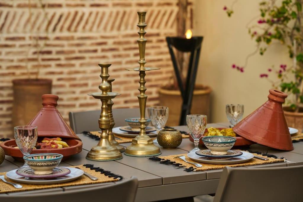 Riad Miloud En Exclusivite 10 P Au Coeur De La Medina マラケシュ エクステリア 写真